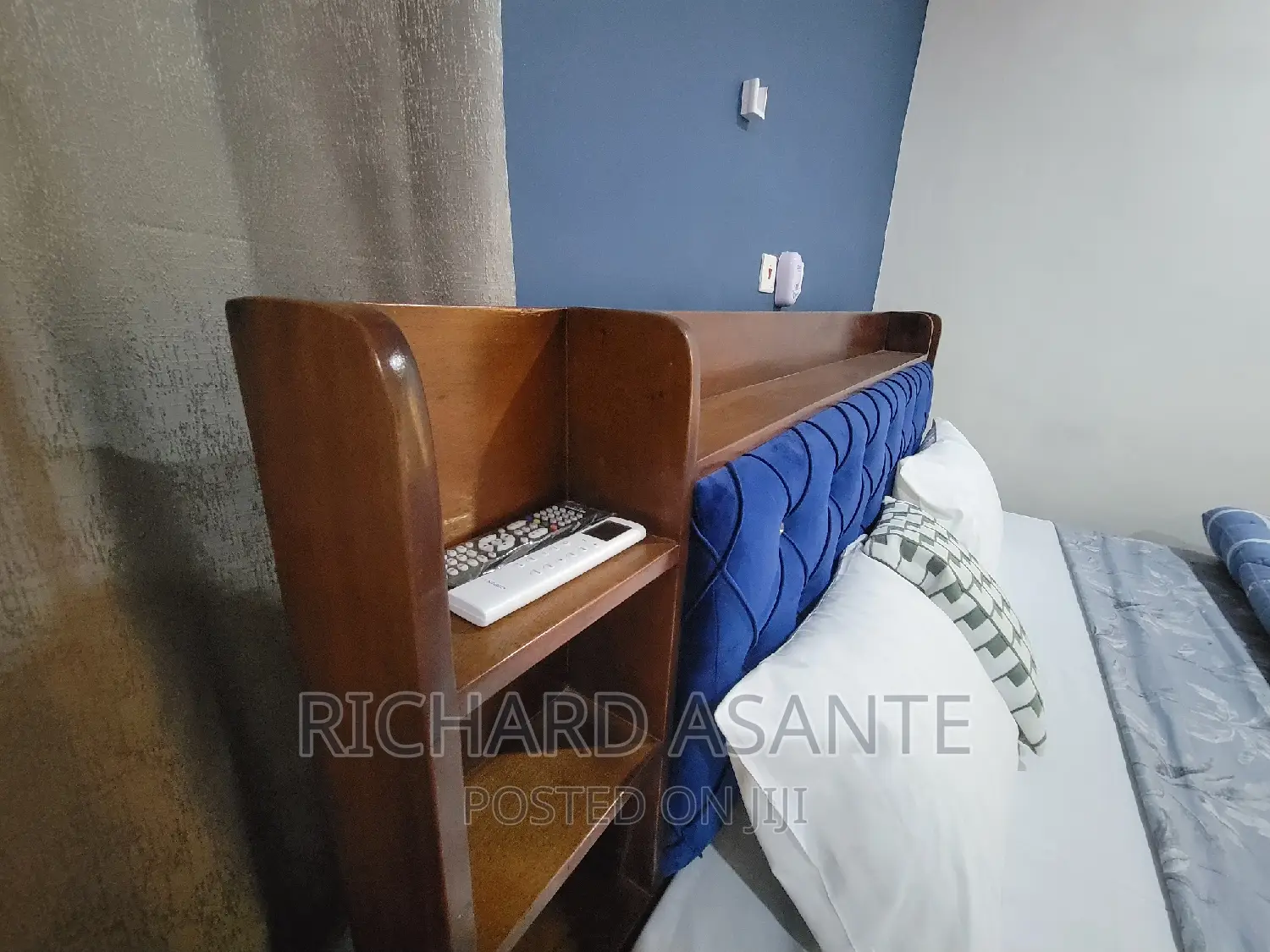 1 Bedroom Short Stay and Vacation Apartment at Pokoasi-Fise