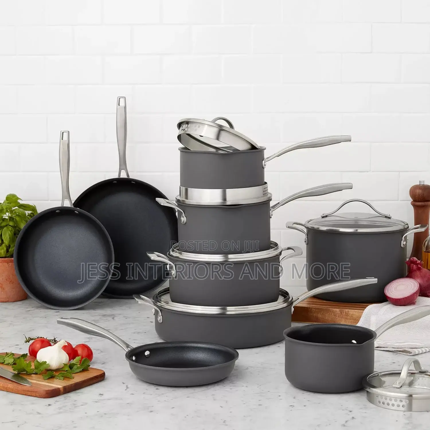 Member's Mark 15-Piece Hard Anodized Aluminum Cookware Set