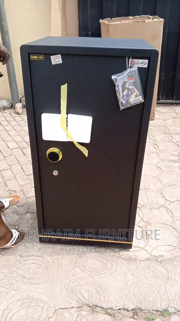 Metal Safe
