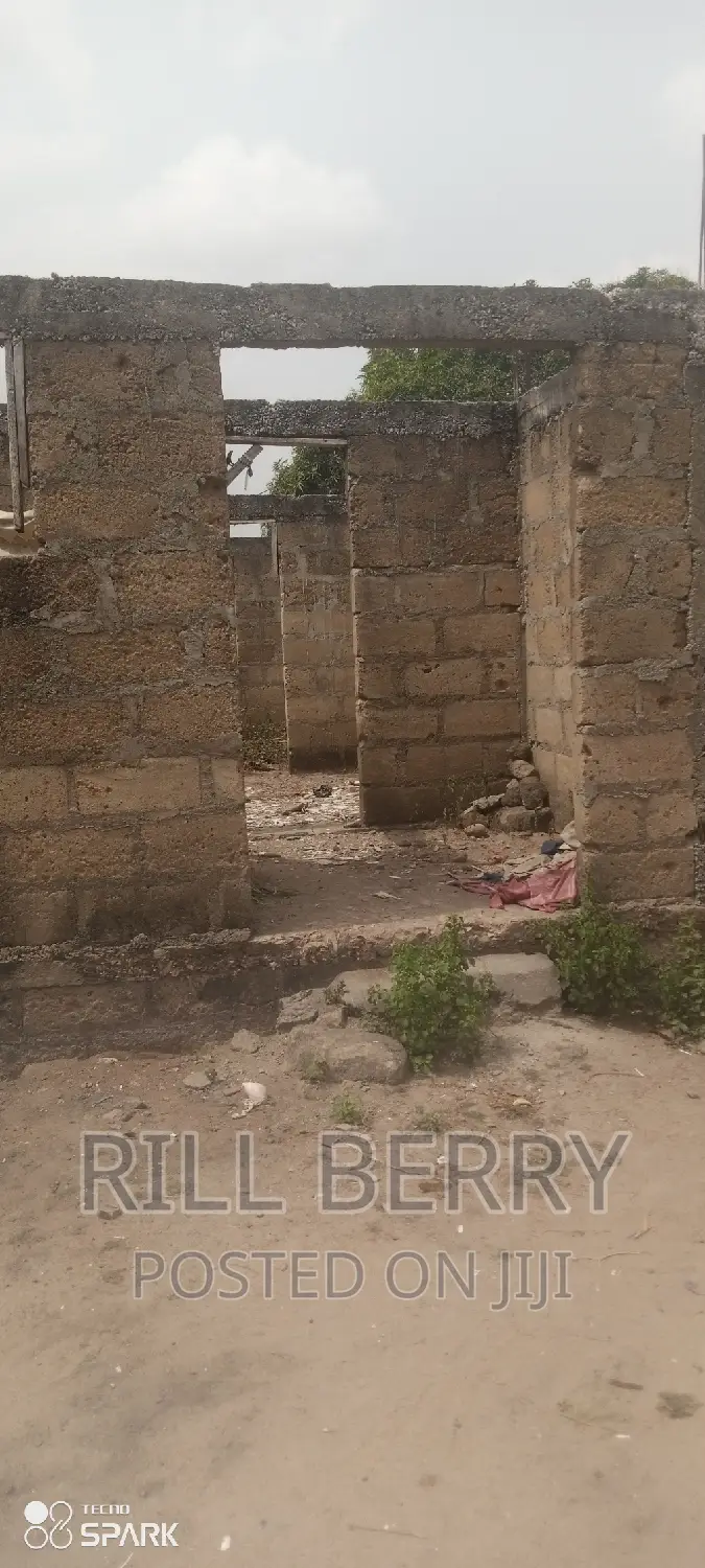 One Bedroom Chamber and Hall Uncompleted