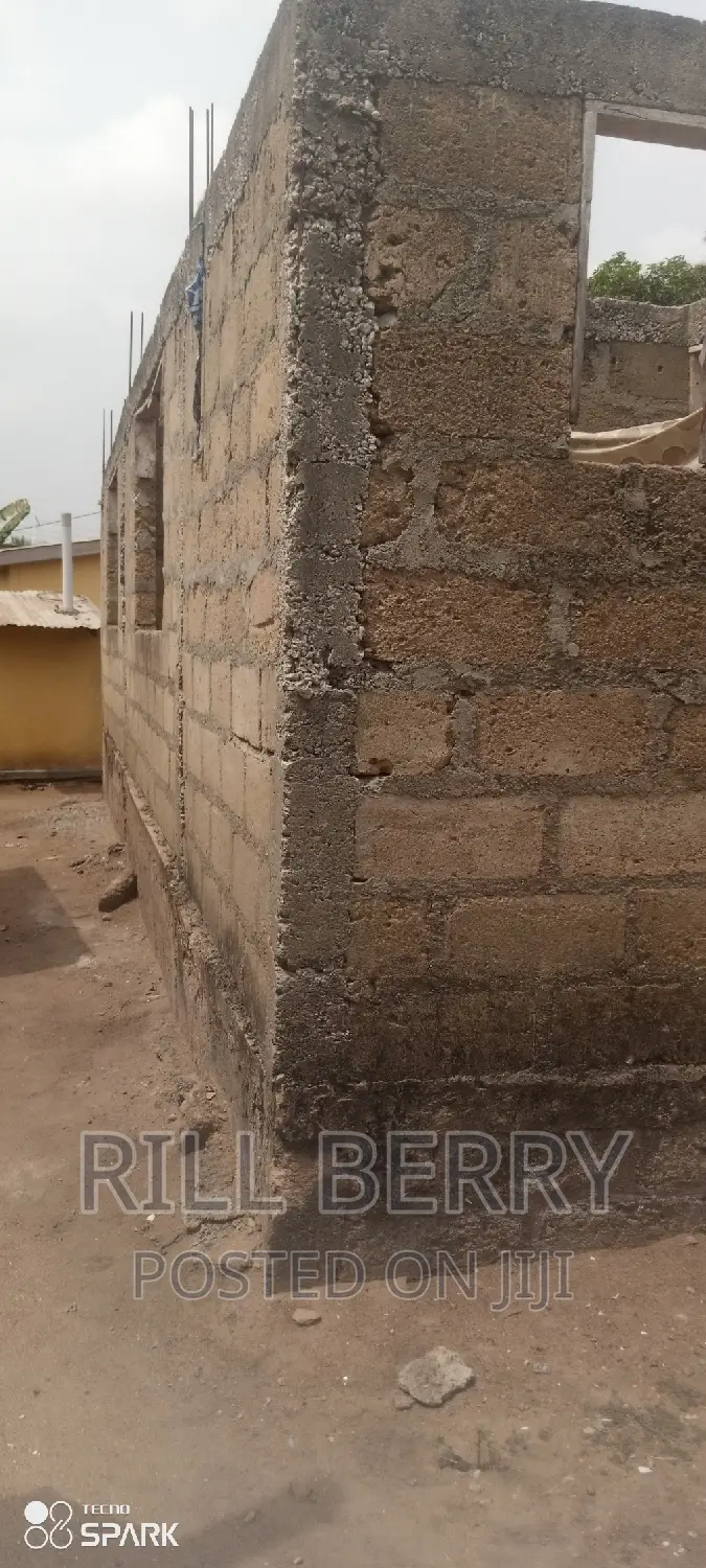 One Bedroom Chamber and Hall Uncompleted