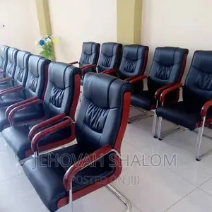 Leather Chair for Sale at Good Price