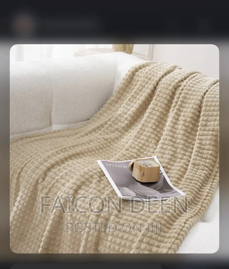 Comfy Soft , Thick Fluffy Throw Blankets
