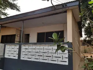 3bdrm Bungalow in Housing Down for sale