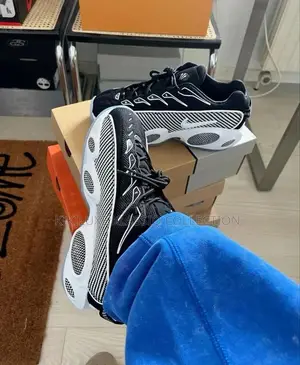 Drake X Nike Nocta Glide