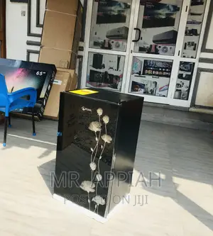 Unique Designed Pearl PF-109 Single Door Fridge,Black.