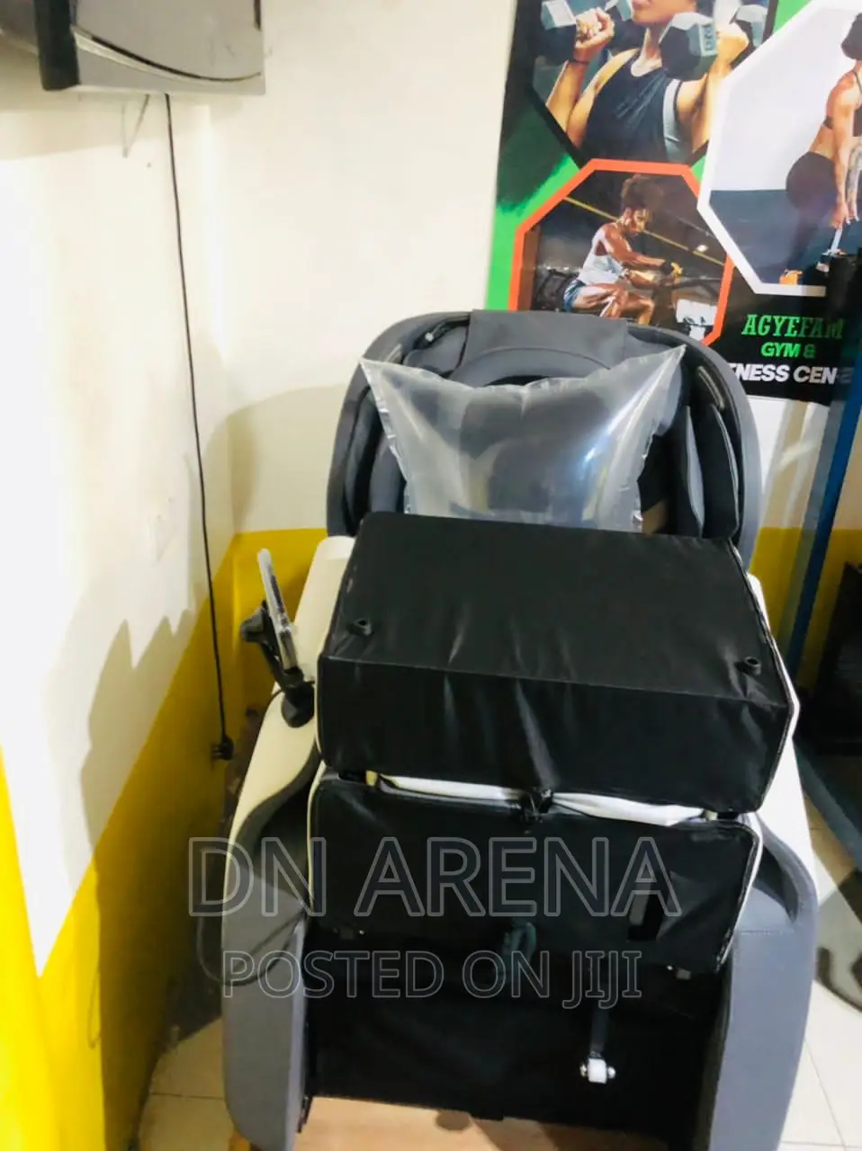Full Body Massage Chair/ Sofa
