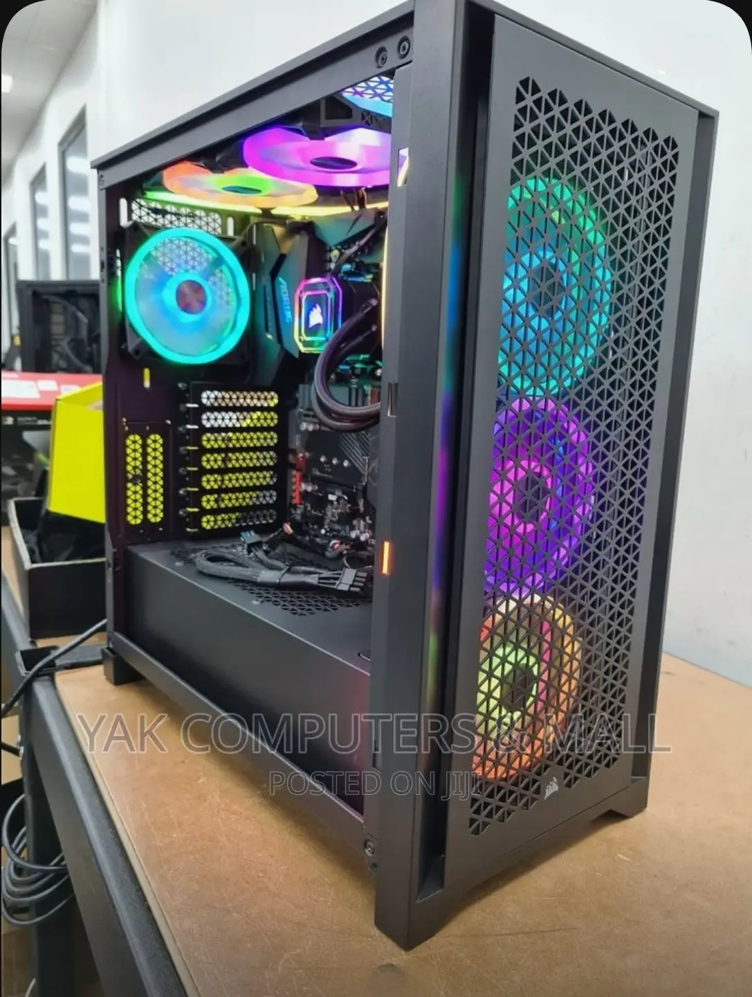 New Server 32GB Intel Core I7 SSD 1T