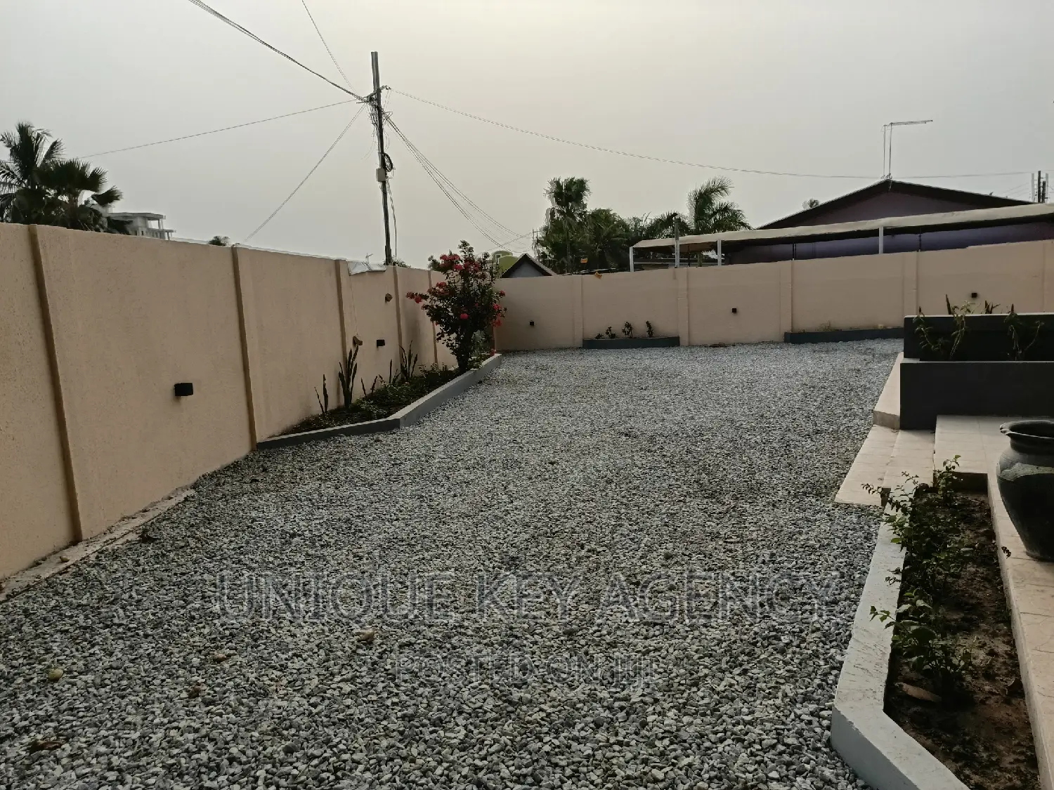 2bdrm Apartment in Unique Key Agency, Osu for rent