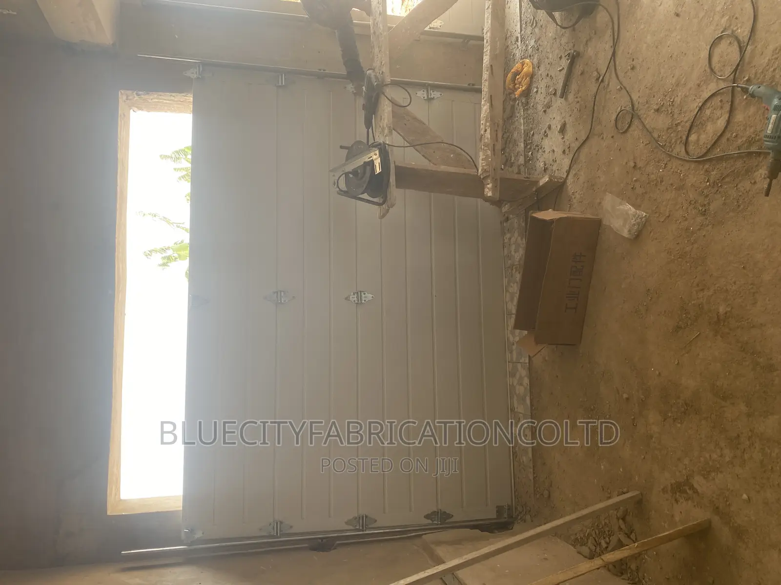 Remote Control Automatic Garage Doors