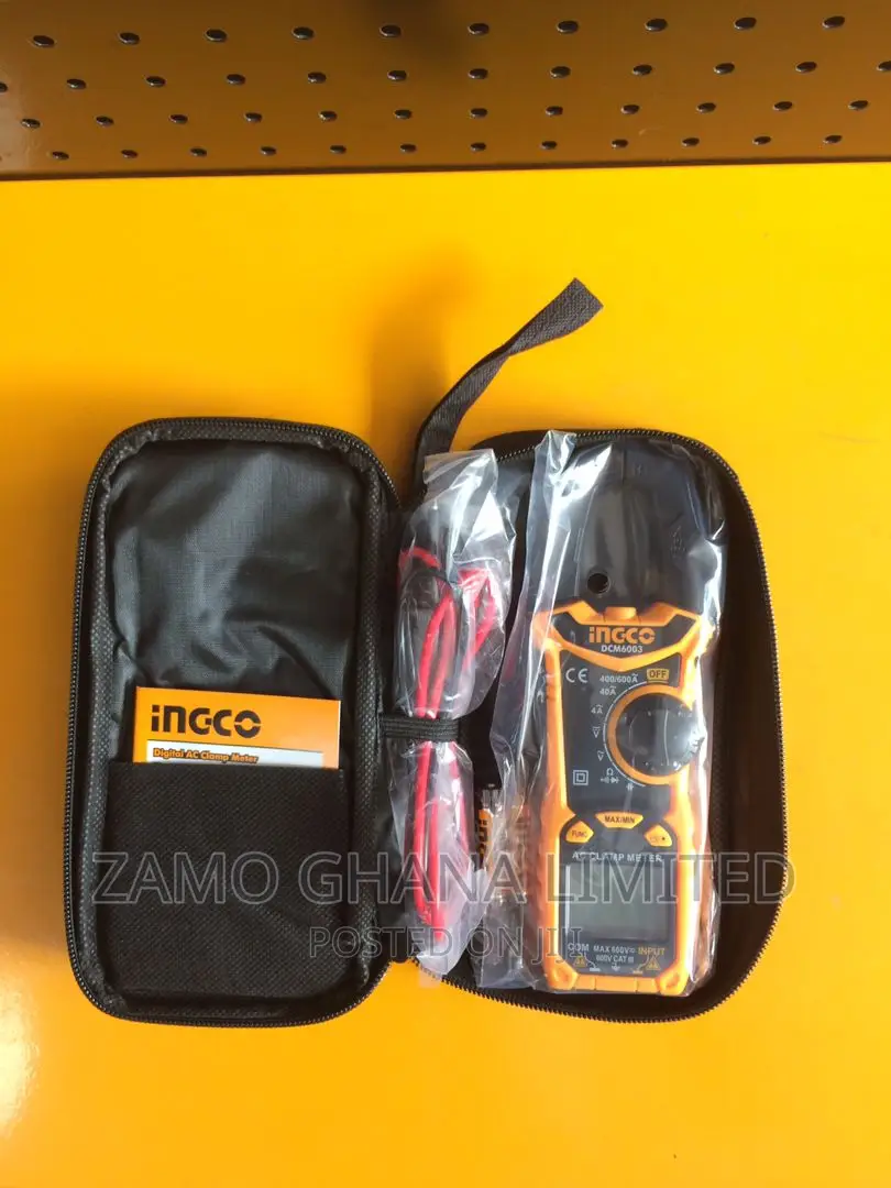 Digital Ac Clamp Meter / 600a - Dcm6003