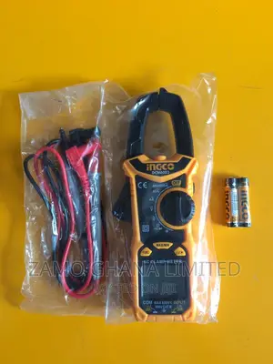 Digital Ac Clamp Meter / 600a - Dcm6003