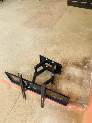 Brand New Wall Mount for 32”-75 Inch Tv,Black.