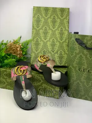 *Fresh New GUCCI SLIPPERS SIZE 37 to 41.