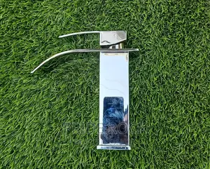 Chrome Basin Mixture Tap, Faucet, Hot and Cold Tap