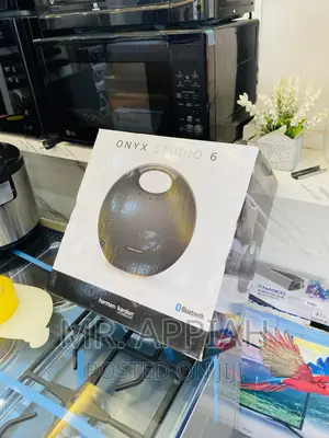 Original Onyx Studio 6 Portable Bluetooth Speaker.