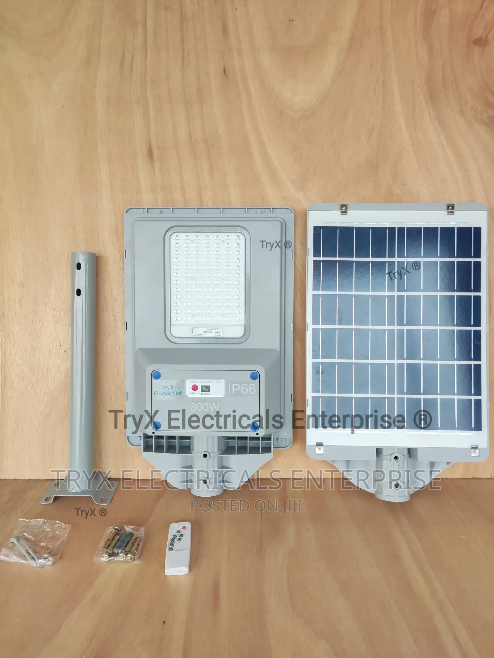 800W Aurora Lens Solar Street Light