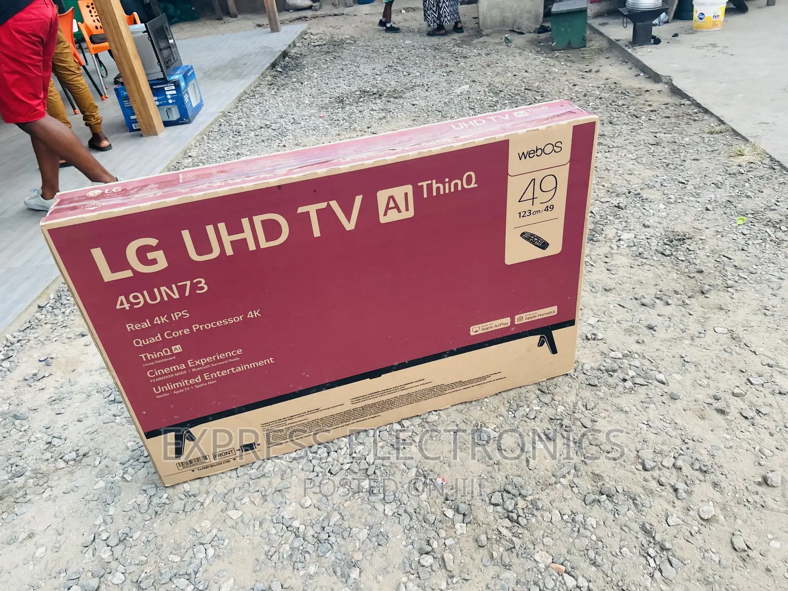Grab Your Favorite  TV LG UHD Smart. Glossy 49”UN7340.