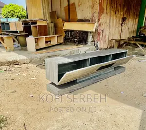 Quality Wooden Tv Stand