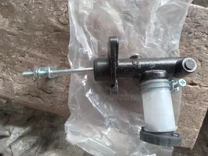 Nissan Navara Pick-Up Clutch Ports Original