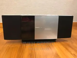 Panasonic Compact Stereo System Quality Sound iPod Dock