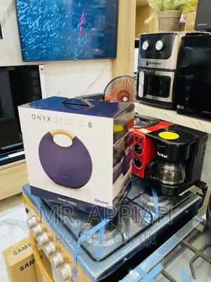 Shop Classic Onyx Studio 6 Portable Bluetooth Speaker.