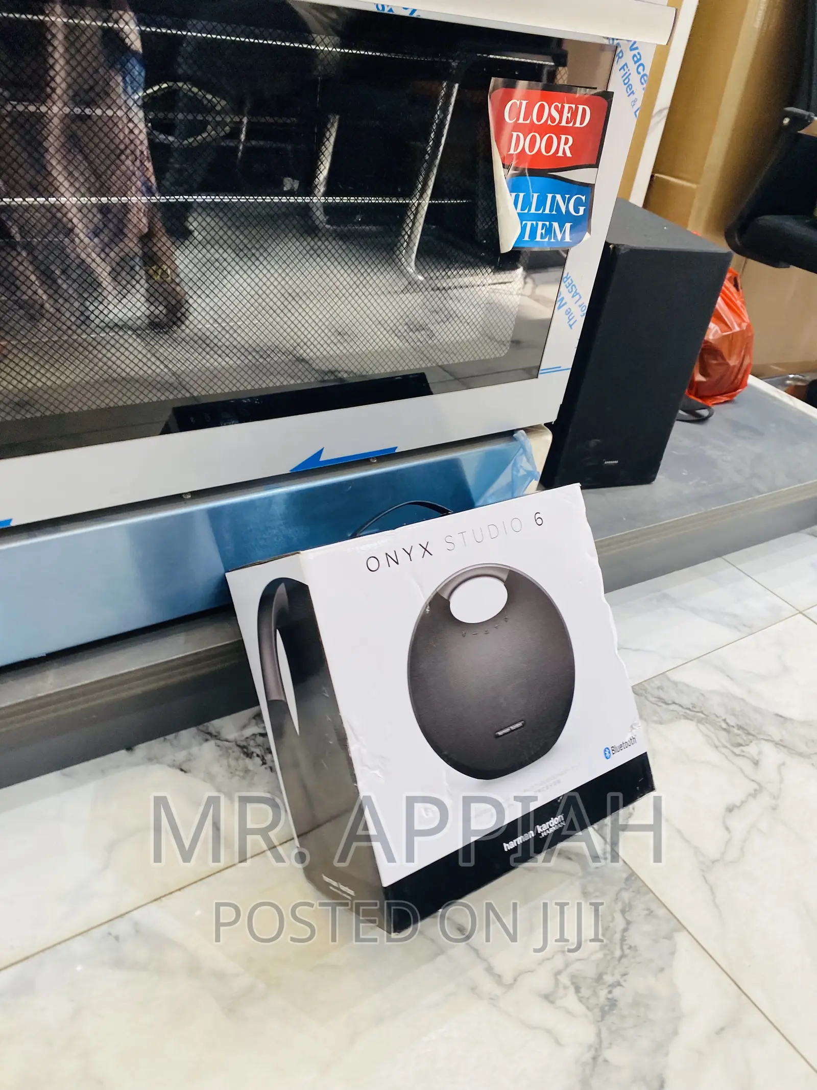 Elegant Black Onyx Studio 6 Portable Bluetooth Speaker.