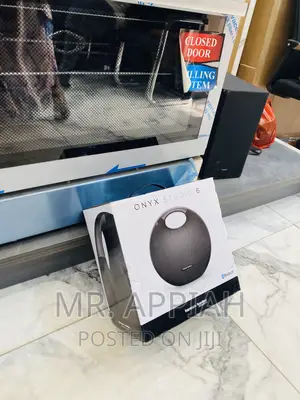 Elegant Black Onyx Studio 6 Portable Bluetooth Speaker.