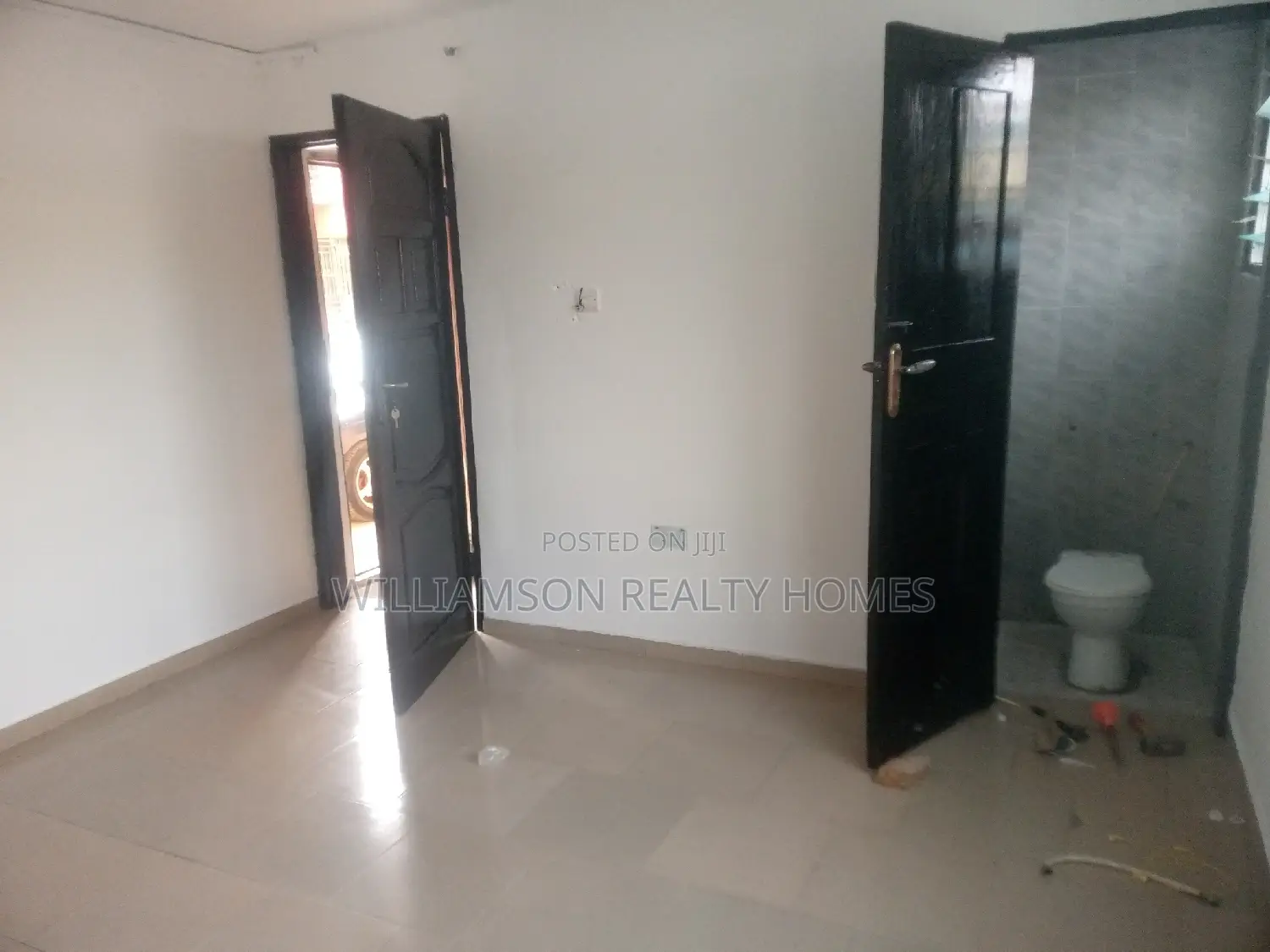 1bdrm Apartment in Community 18 Area, Spintex for rent