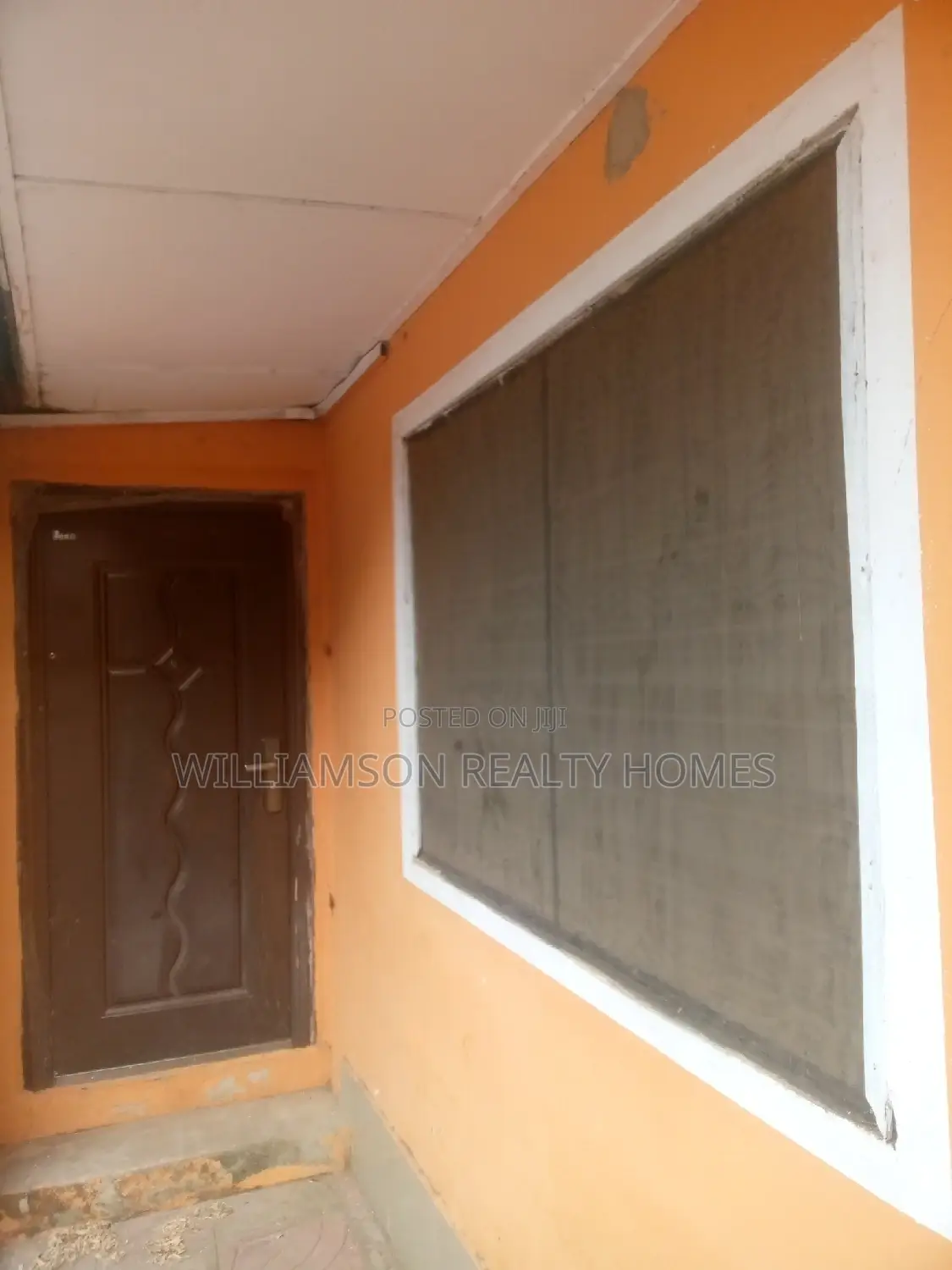 1bdrm Apartment in Community 18 Area, Spintex for rent