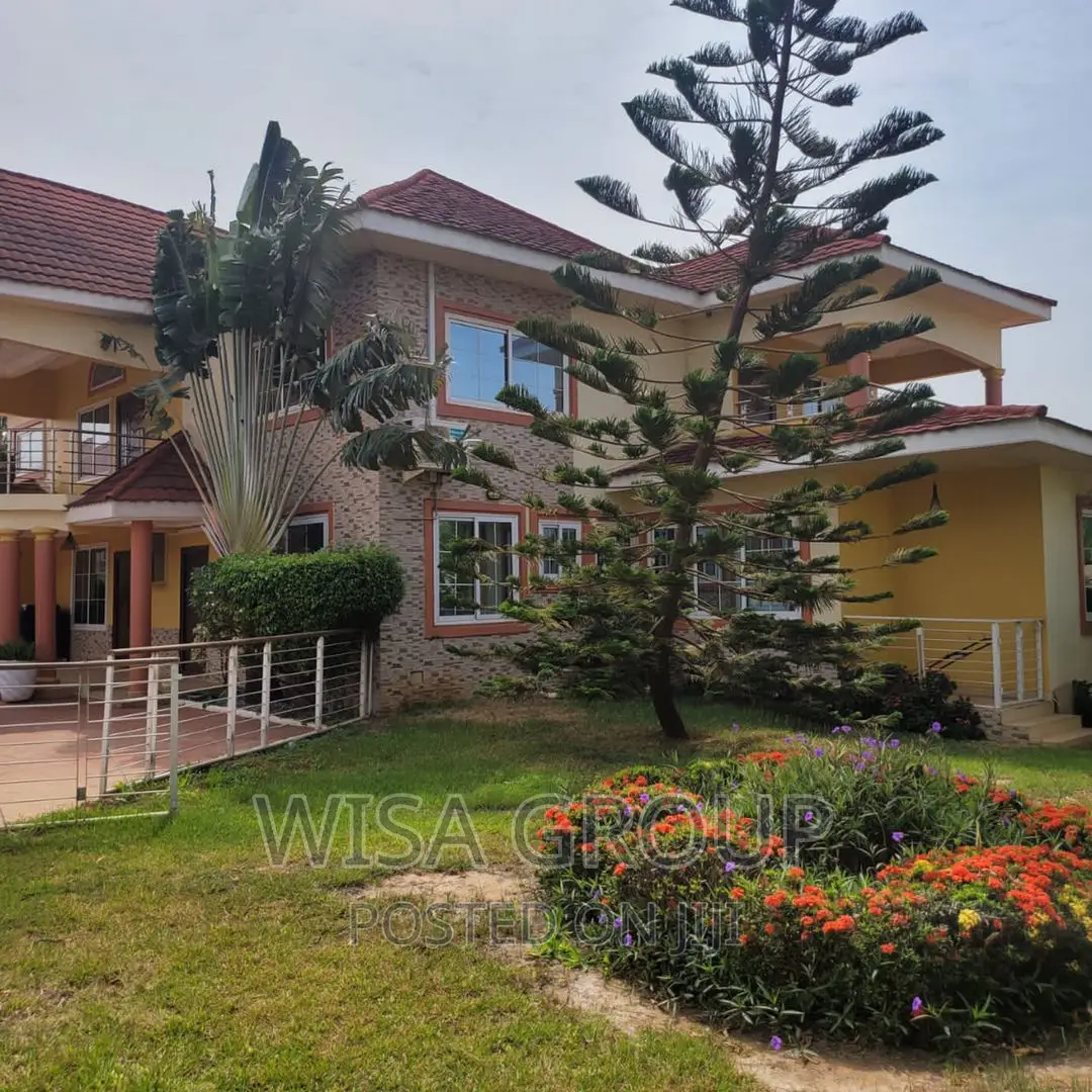 6bdrm Duplex in Wisa Groups, Accra Metropolitan for rent