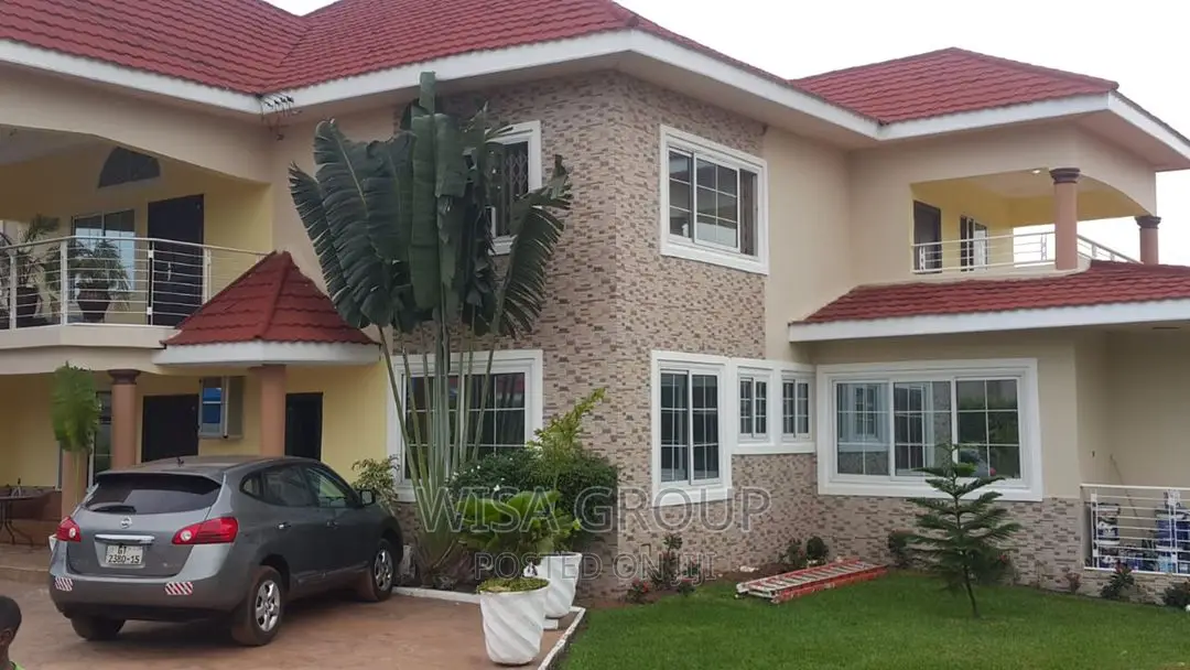 6bdrm Duplex in Wisa Groups, Accra Metropolitan for rent