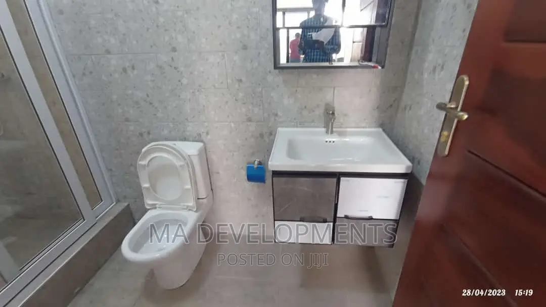 4bdrm Duplex in Ma Developments, Oyarifa for sale