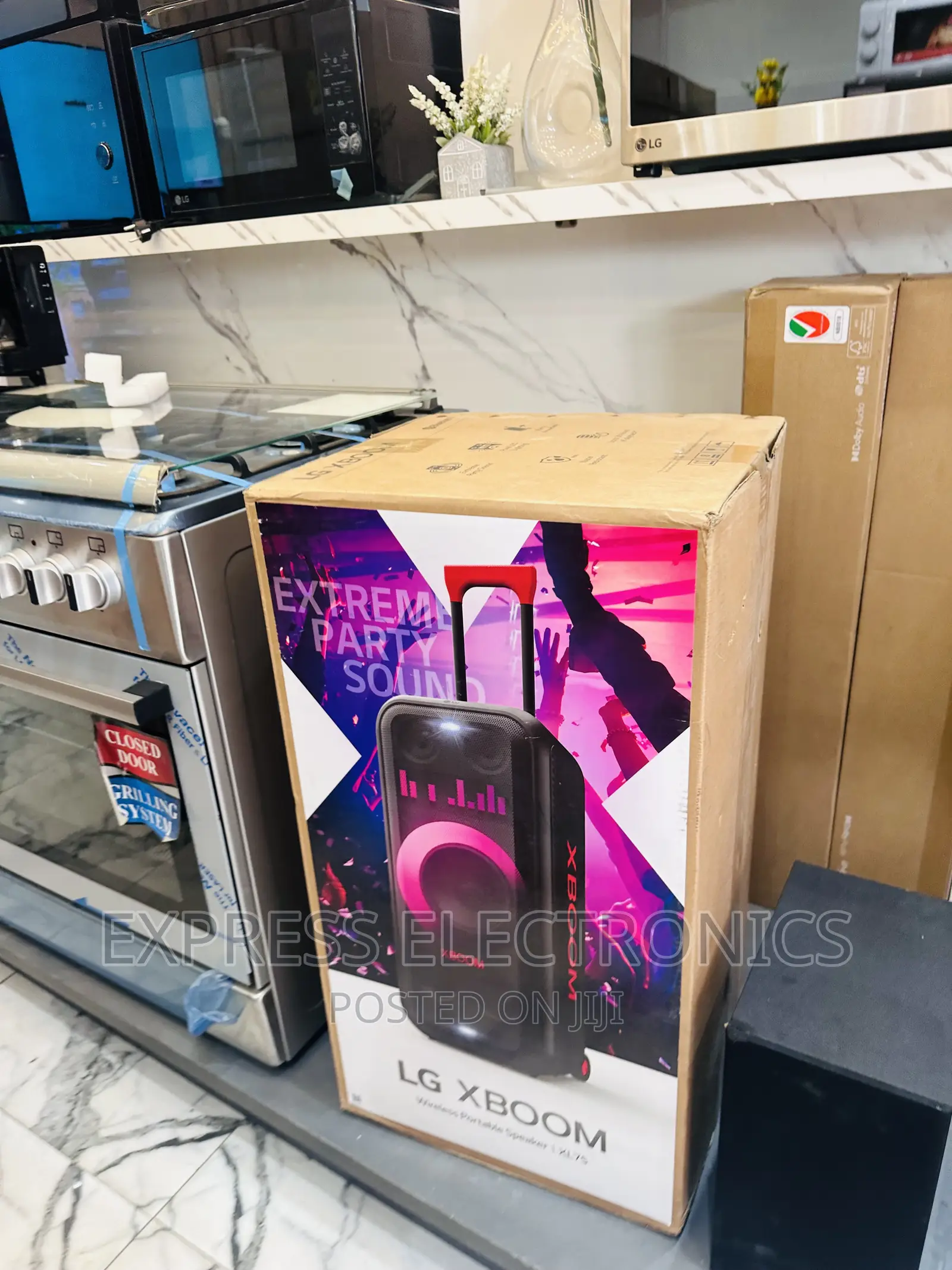 LG Xboom Wireless Portable Speaker/Xl7s