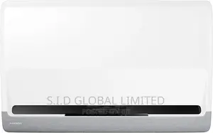 SAMSUNG 120′′ – Smart UHD Ultra-Short Throw Projector