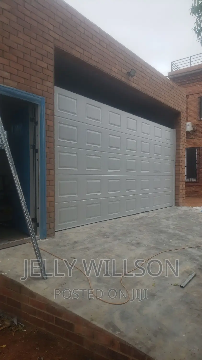 Garage Door 16 Feet X 8
