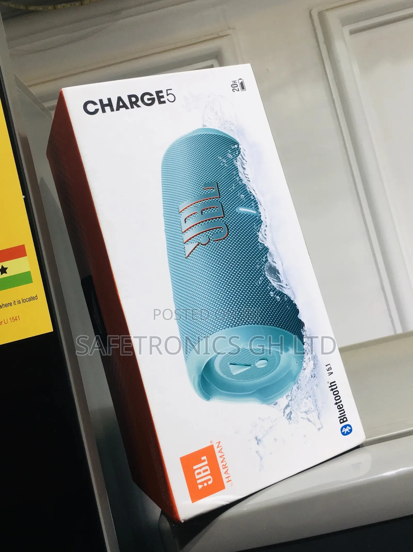 JBL Electric Wireless Green Bluetooth Charge 5 Speaker