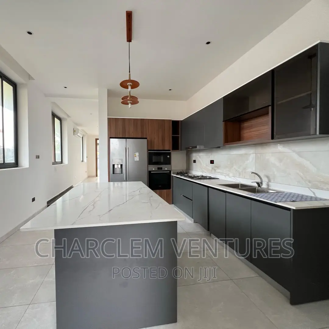 3bdrm House in Charclem Ventures, Ashaley Botwe for sale