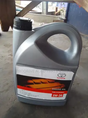 Toyota 5w20 Engine Oil