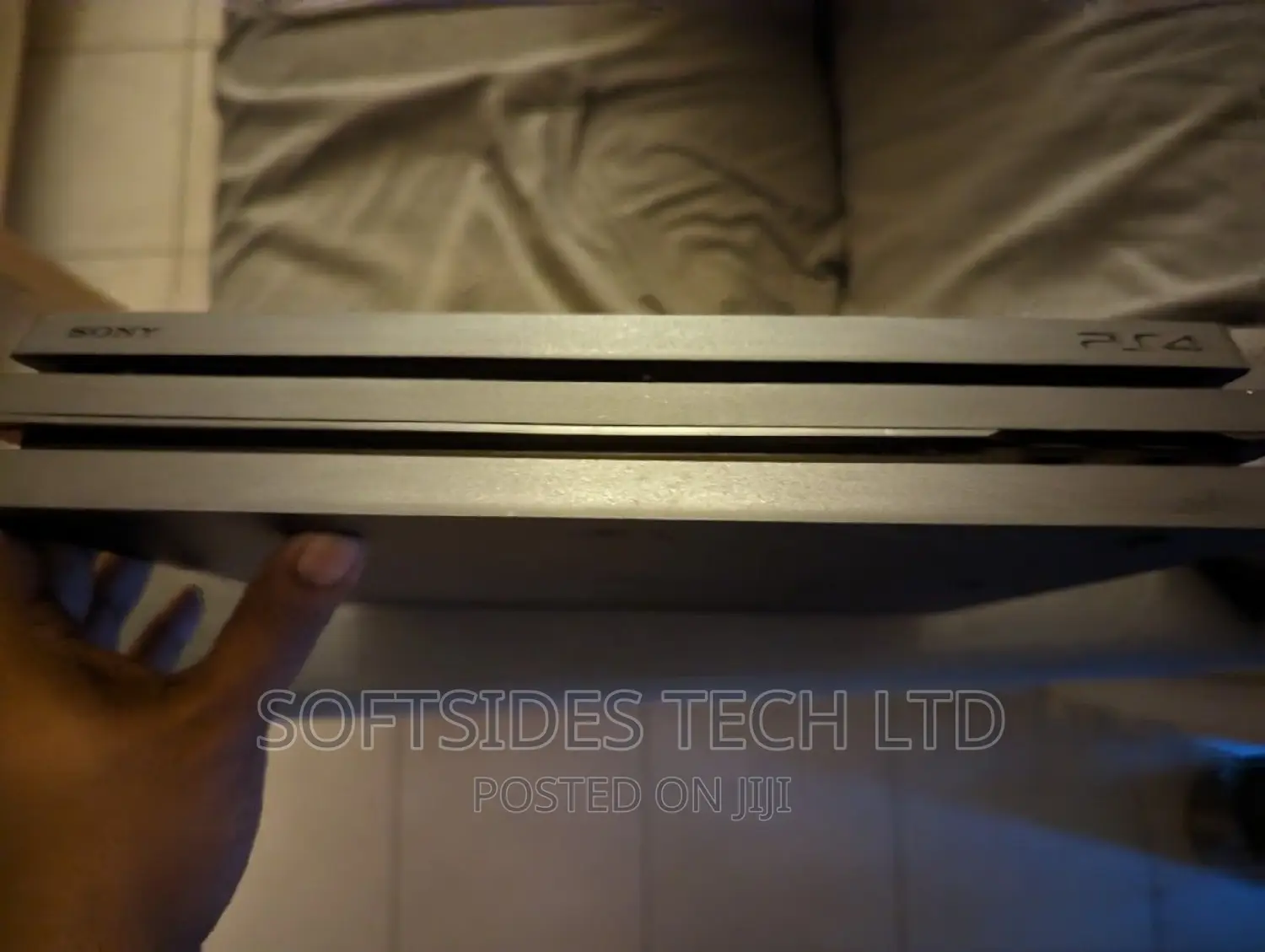 Playstation 4 Pro From Us 1 Tb Storage