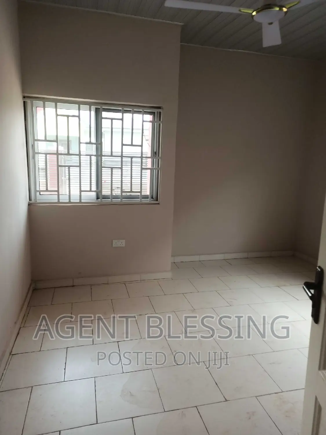 2bdrm House in Community 25, Tema Metropolitan for rent