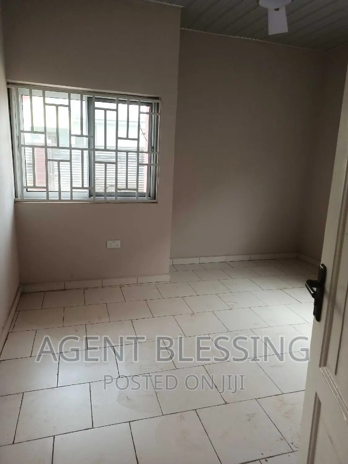 2bdrm House in Community 25, Tema Metropolitan for rent