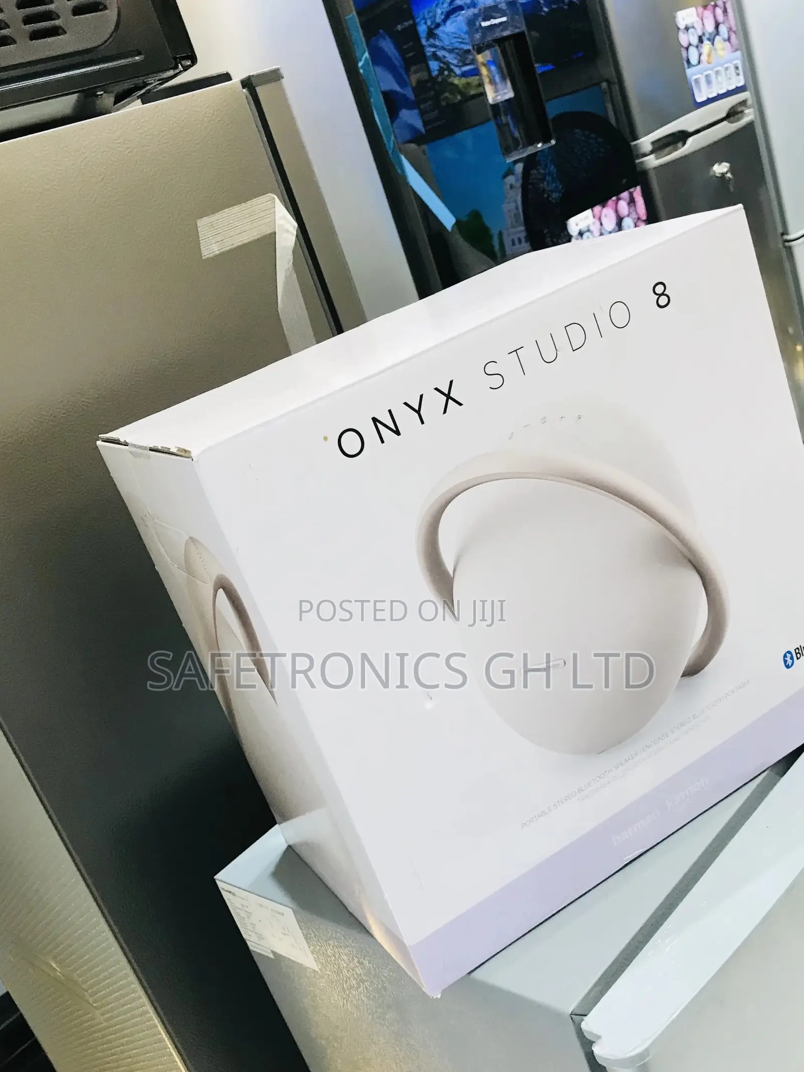 Wireless Bluetooth Onyx Studio8 Gold Harman Kardon Speaker