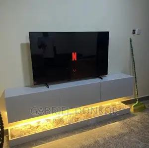 Original Led TV Stand With Gravels