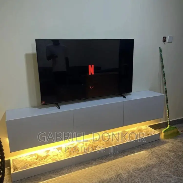 Original Led TV Stand With Gravels