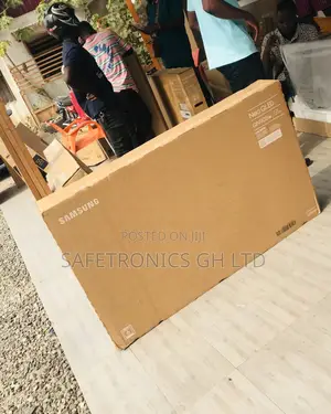 Qled Samsung Electric Black Glossy UHD QN90B 55 Inches Tv