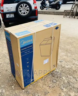 Sleek Design Midea 7kg Twin Tub Electric Washing Machine.