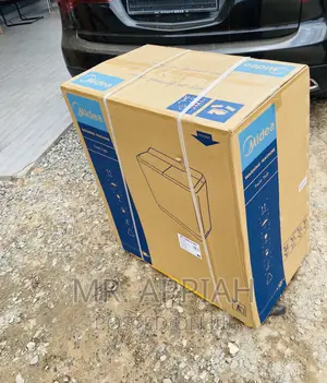Midea 7kg Twin Tub Electric Washing Machine.