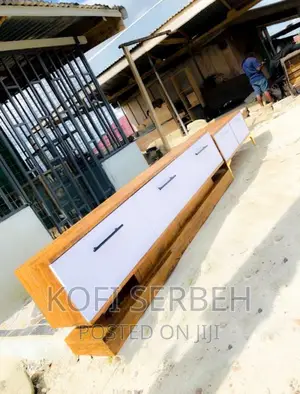 Tv Stand And Center Table