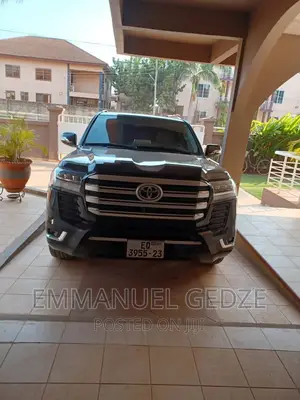 V8 Rental Services